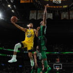 Curry scores 47, Warriors fall short in Boston