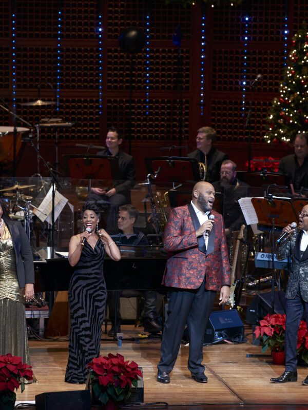 The Colors of Christmas returns to the San Francisco Symphony