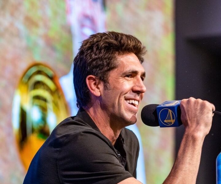Warriors President/General Manager Bob Myers steps down